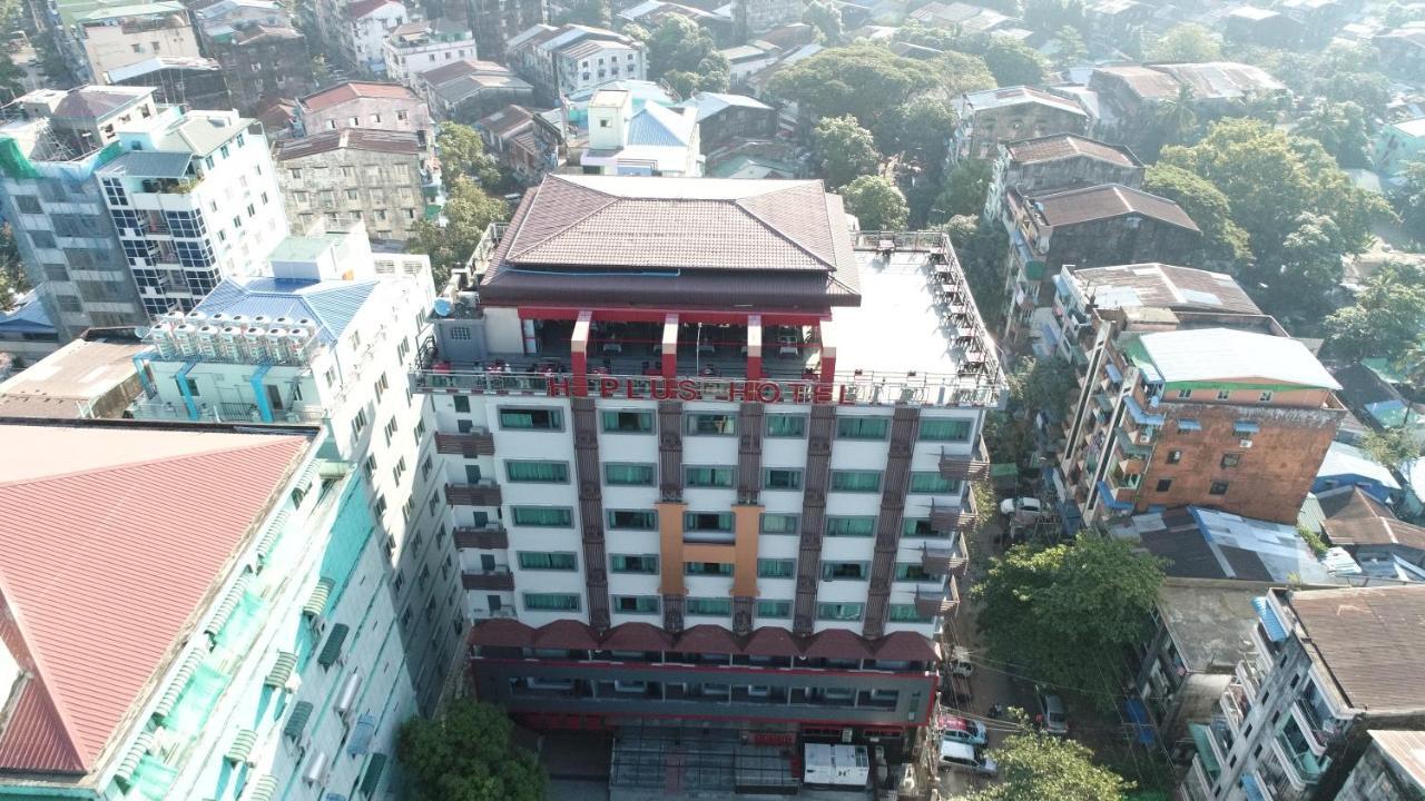 H Plus Hotel Yangon Exterior photo